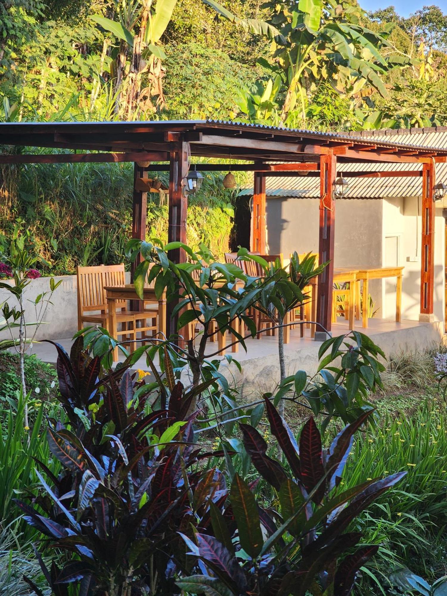 De La Sierra Apartment Munduk  Ngoại thất bức ảnh